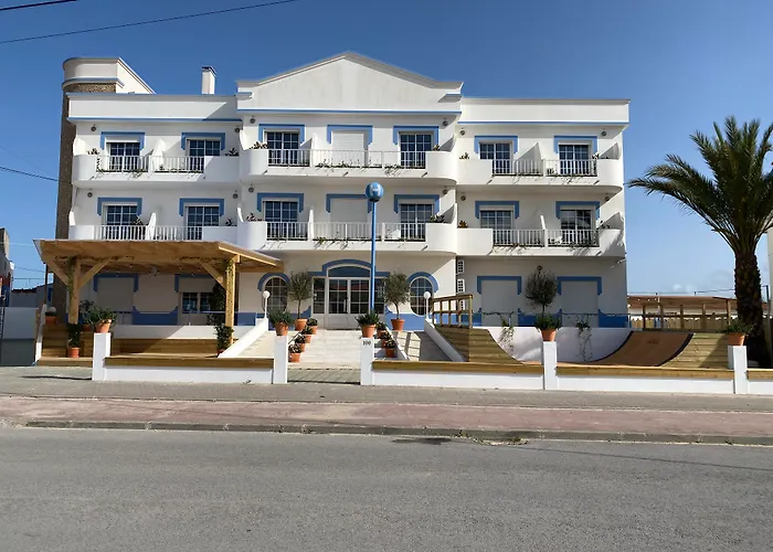 Hotel Malacuna Peniche
