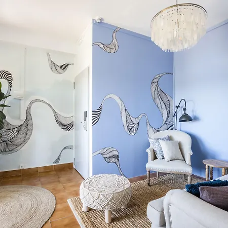 Malacuna Peniche Ferrel