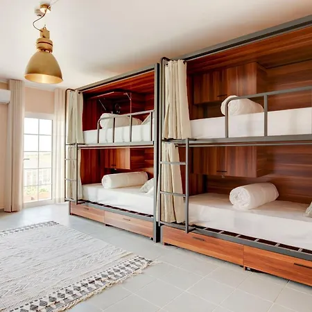 Hotel Malacuna Peniche