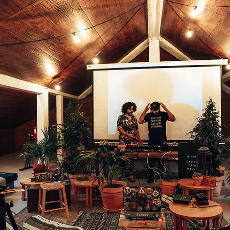 Malacuna Peniche 3* فيريل